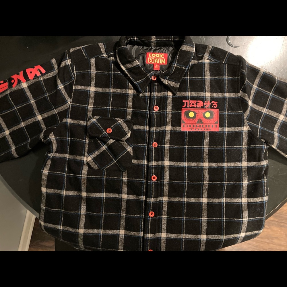 Logic merch - Picture 3 of 4